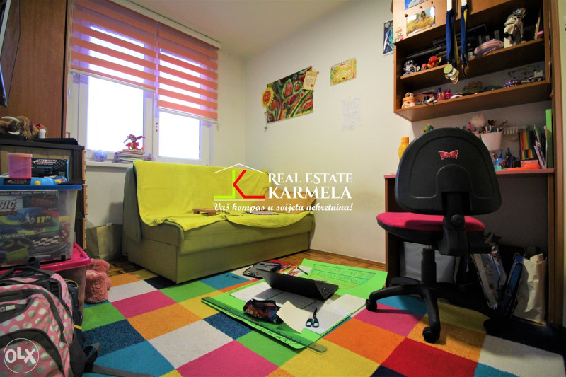 NEKRETNINE KARMELA / DVOSOBAN STAN / DOBRINJA