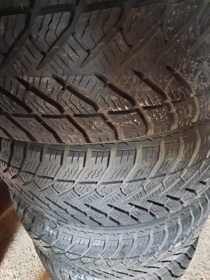 Goodyear 235 55 R17 - Gume - OLX.ba
