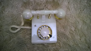 Stari telefon Oniks