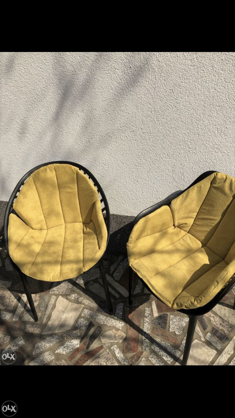 IZRADA PODMETAČA, SJEDALICA,JASTUKA ZA BASTENSKE GARNITURE,R......