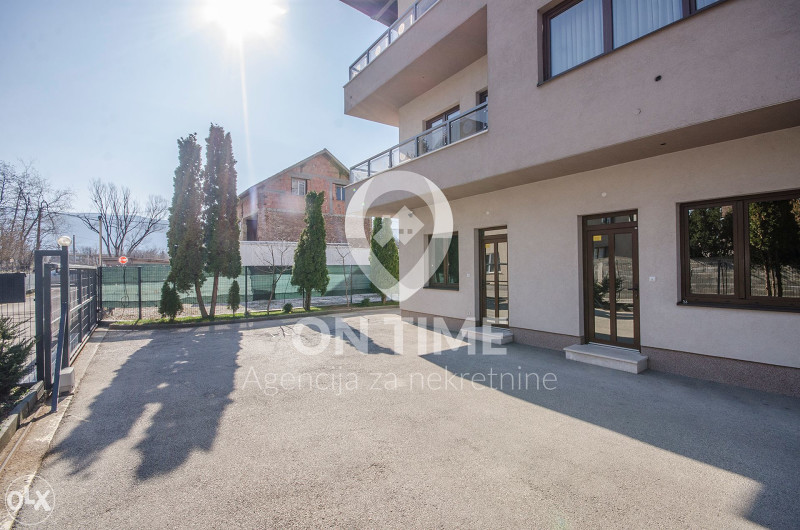 Stup / Dvosoban stan / 55 m2 / SA REŽIJAMA / NAMJEŠTEN