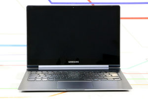 SAMSUNG UltraBook 940x - i5  4GB RAM  500GB SSD  QHD