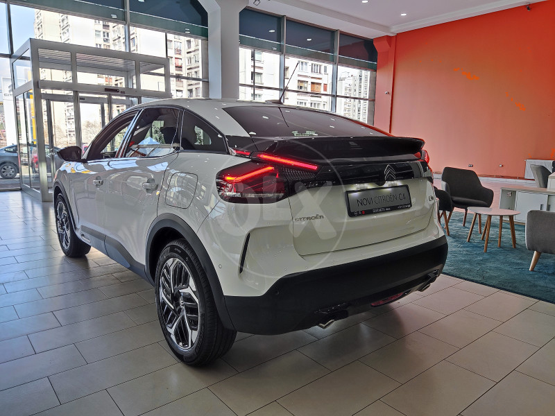 CITROEN C4 SHINE TURBOBENZIN 130 AUTOMATIK 2022