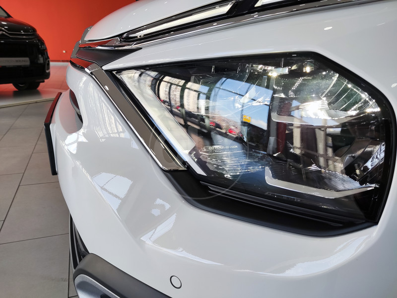 CITROEN C4 SHINE TURBOBENZIN 130 AUTOMATIK 2022