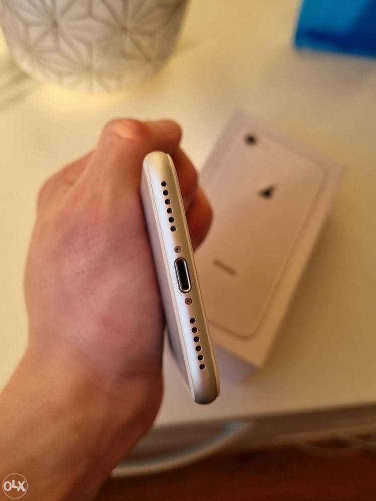 IPhone 8 64gb