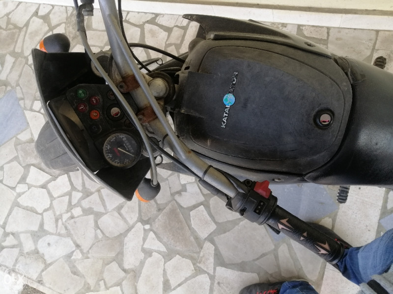 Aprilia cross