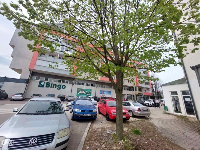 POSLOVNI PROSTOR / SANSKI MOST/ 504 m2
