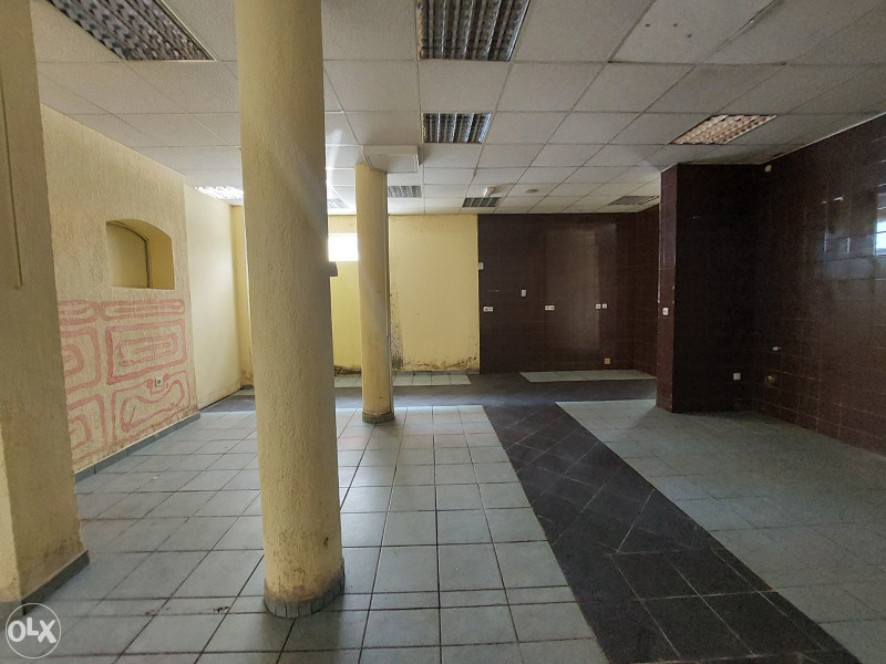 POSLOVNI PROSTOR / SANSKI MOST/ 504 m2