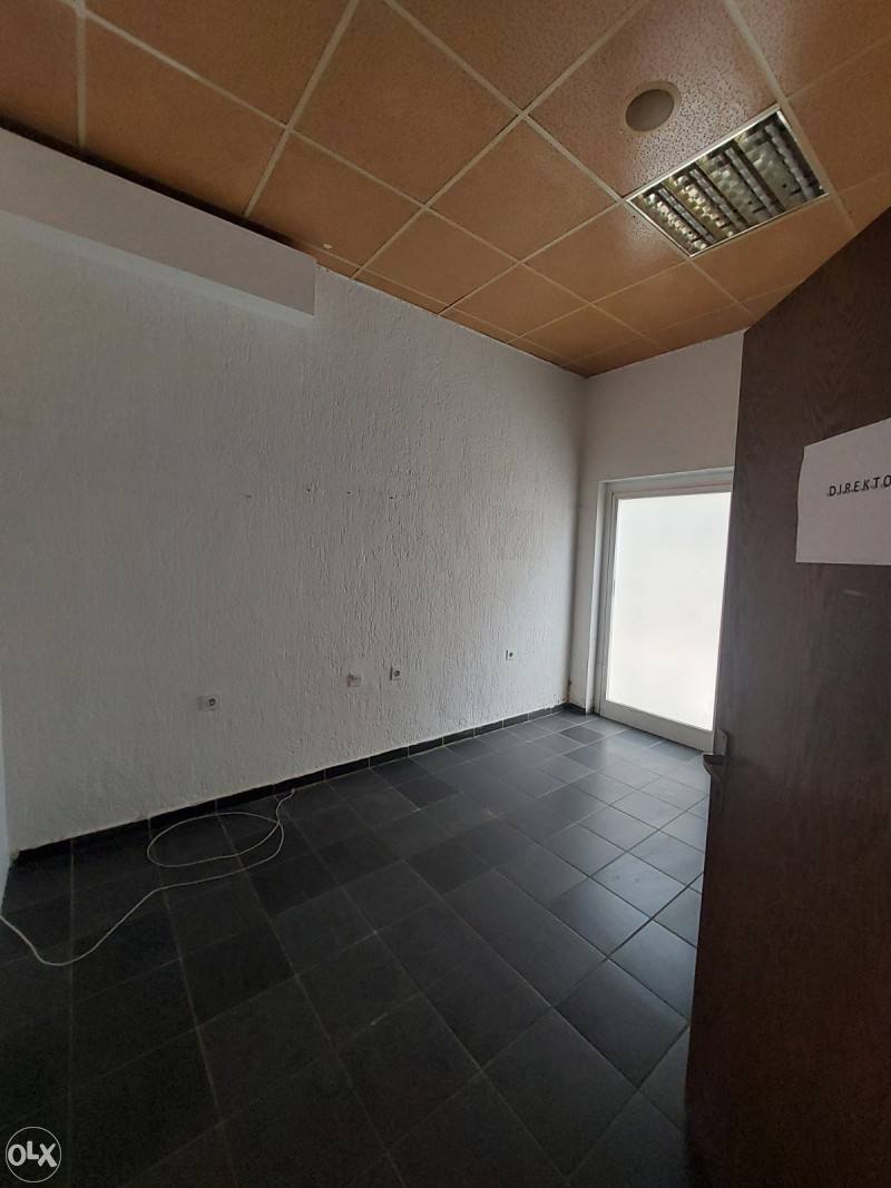 POSLOVNI PROSTOR / SANSKI MOST/ 504 m2