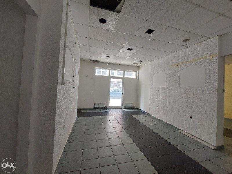 POSLOVNI PROSTOR / SANSKI MOST/ 504 m2