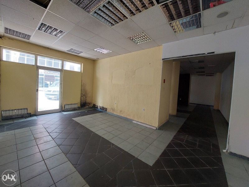 POSLOVNI PROSTOR / SANSKI MOST/ 504 m2