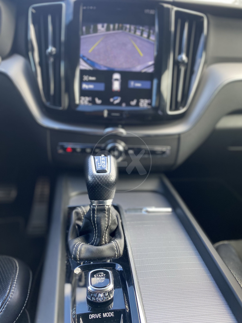 Volvo XC60 R Design