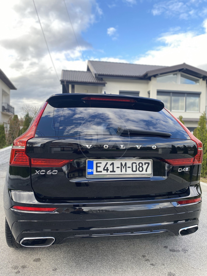 Volvo XC60 R Design