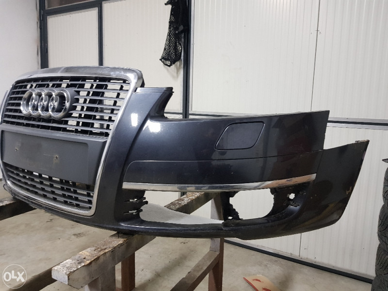 Prednji branik za Audi A6 4F karambolka