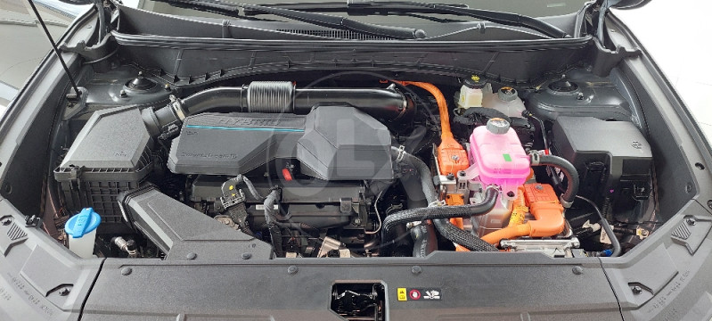 HYUNDAI TUCSON 1.6 T-GDI 6AT 4WD HYBRID LUXURY
