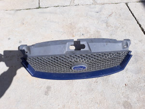 Ford Mondeo maska 061/805-951