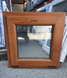 PROZOR PVC - 60X60 - ZLATNI HRAST