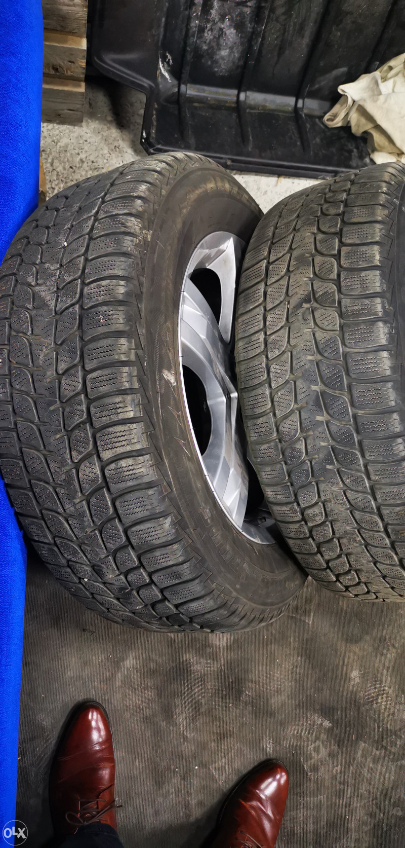 Bridgestone 235 60 R17 SUV 4x4 DOT 2016 2 Kom - Gume - OLX.ba