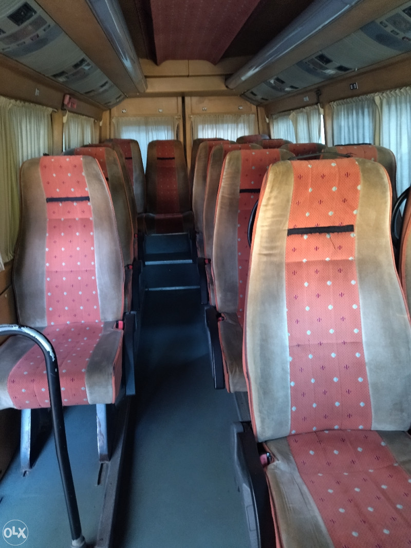 Autobus minibus