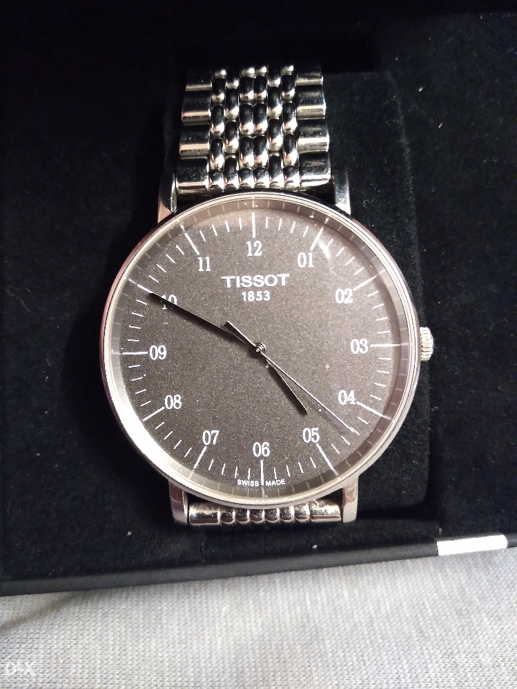 Tissot best sale t1096 10a