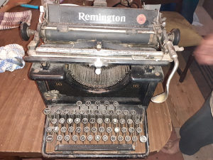 Masina za pisanje Remington