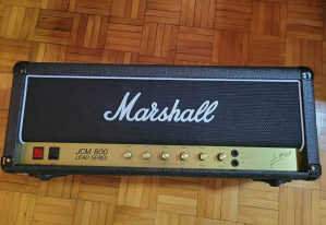 Marshall JCM800 / 2203 pojačalo