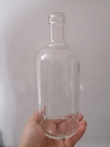 Staklena flaša