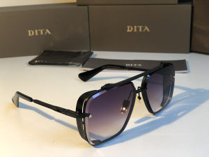 Dita mach six Limited edition