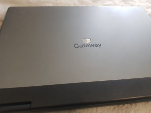 Gateway 15.6..