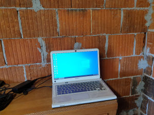 Laptop sony 14 inch i5 2410m,4gb,320gb,hd7400m