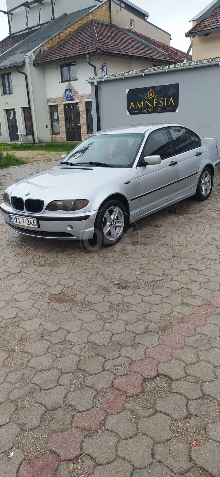 BMW 318 e46