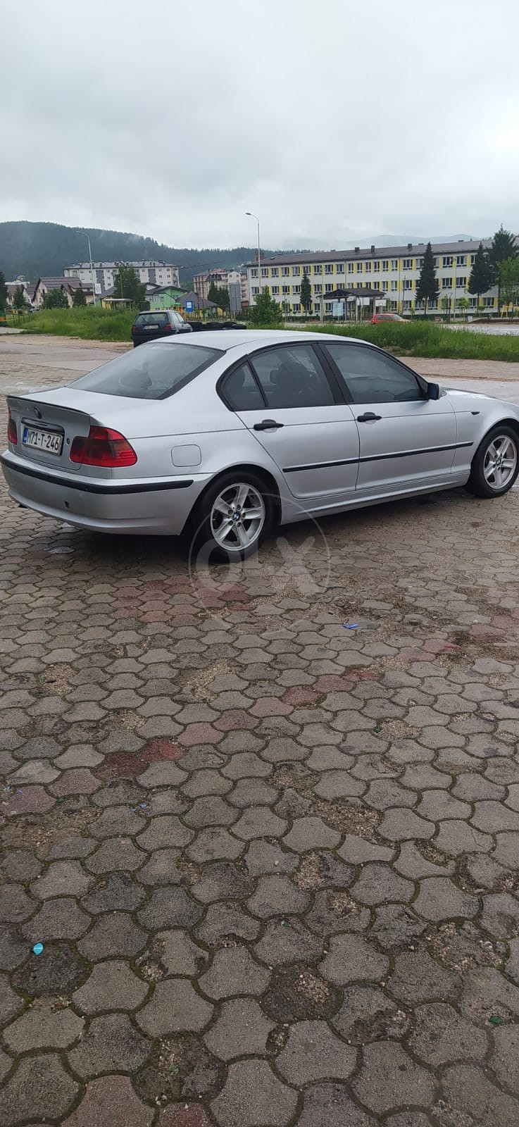 BMW 318 e46