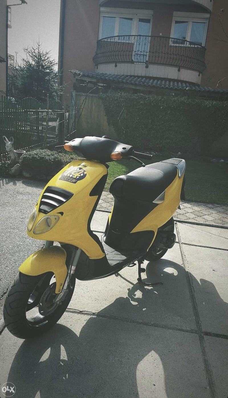 Piaggio NRG MC2 Sport 50 Motocikli