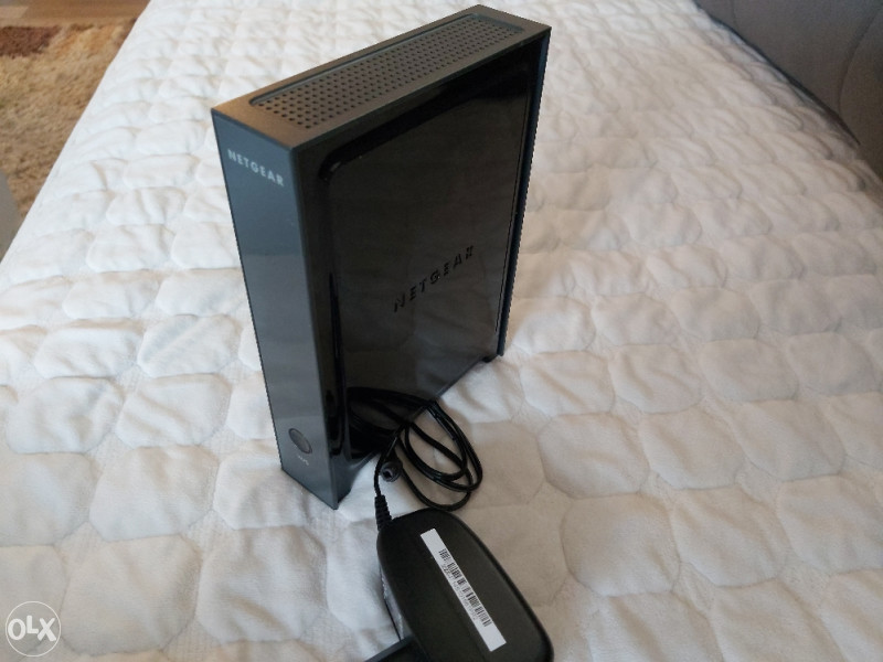 NETGEAR WNR2000v2 N300 Wireless Router