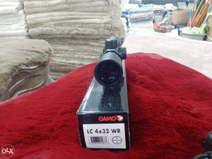 OPTIKA 4x32 RIFLE SCOPE SA NOSACIMA