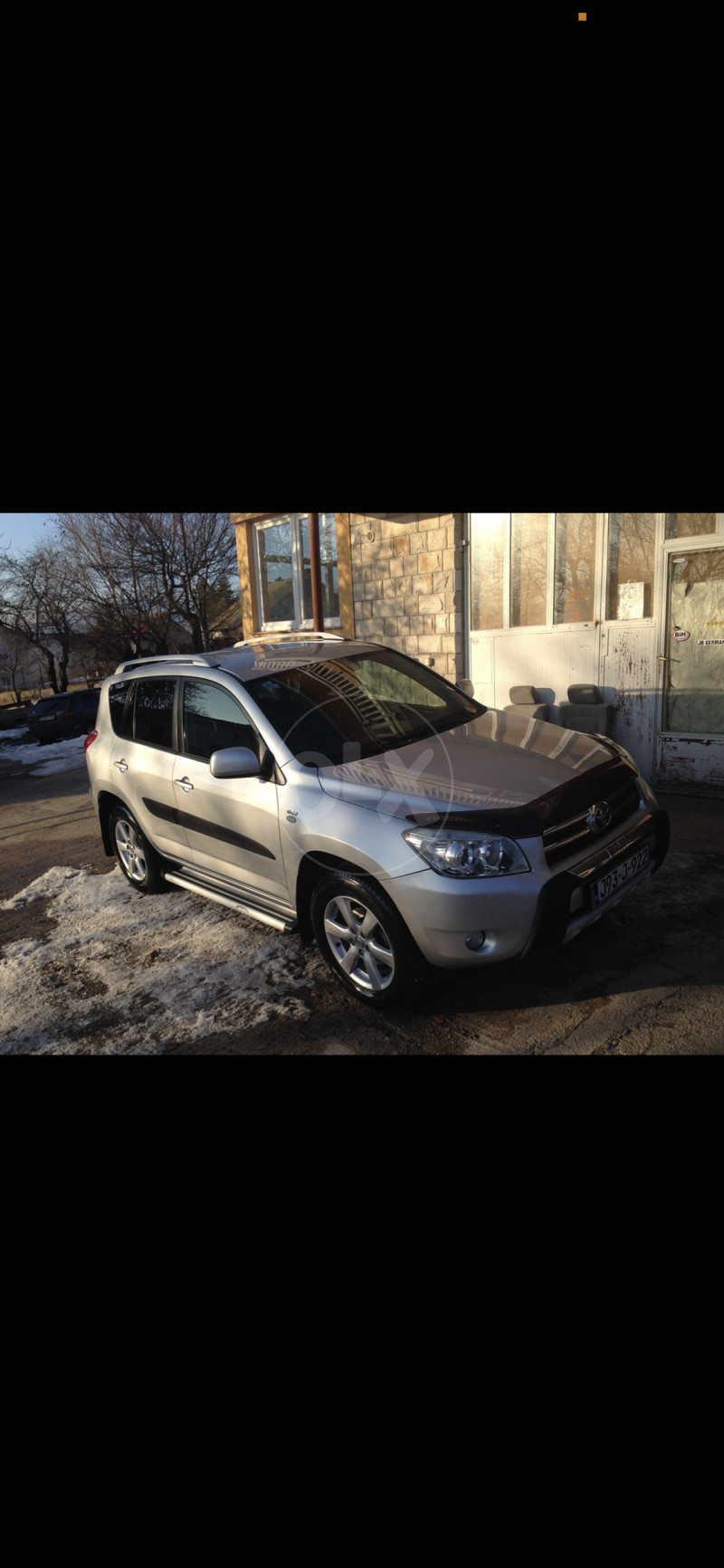 Automobil Toyota Rav4