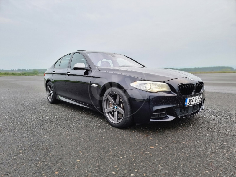 BMW F10 M550D xdrive H&K,active sound,šiber