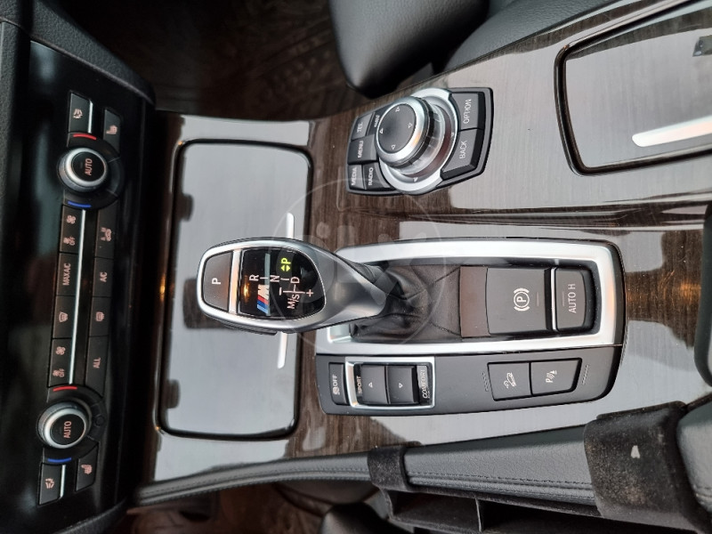 BMW F10 M550D xdrive H&K,active sound,šiber