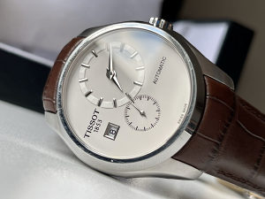 Sat TISSOT Automatic COUTURIER SWISS MADE