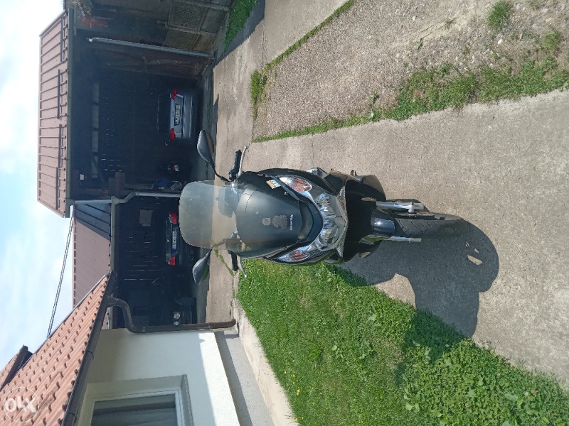 Skuter honda pcx 125