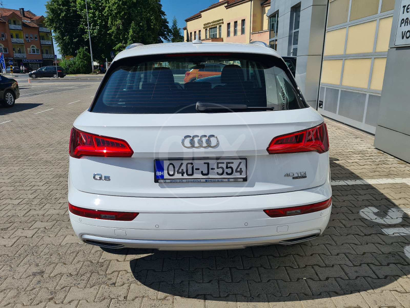 Audi Q5 Sport 2.0 TDI Quattro S-tronic 190KS