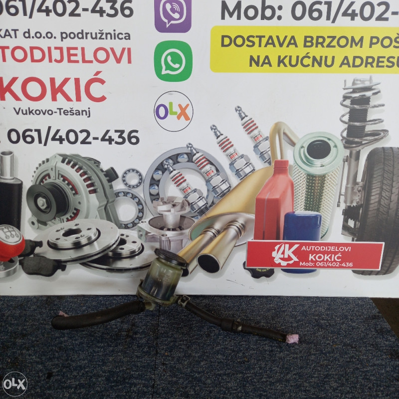 POSUDA ZA ULJE U SERVO VOLAN TOYOTA RAV4 Vozila Posude za tečnosti