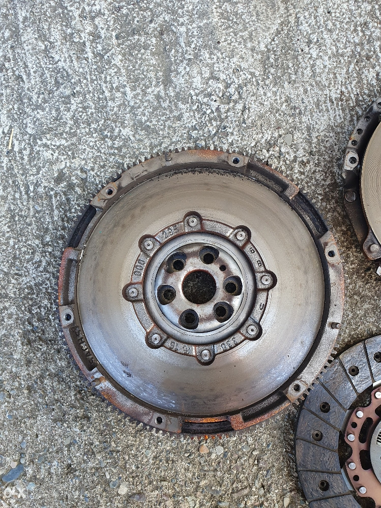 Set kvacila korpa lamela zamajac Audi A3 2.0 tdi 6 brz