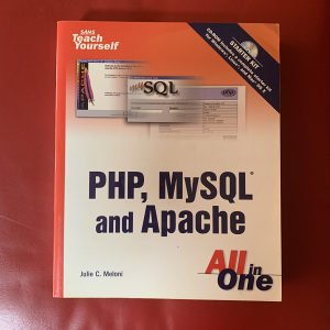 PHP, MySQL and Apache knjiga na engleskom sa CD-om