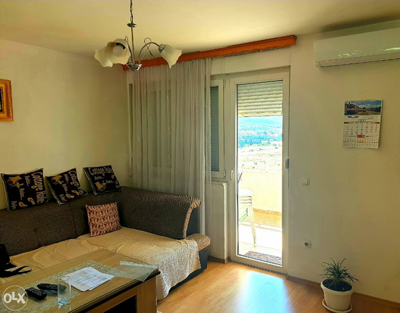 Prodaje se ili mijenja dvosoban stan  Mostar Zalik