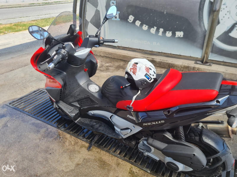 Gilera Nexus 250