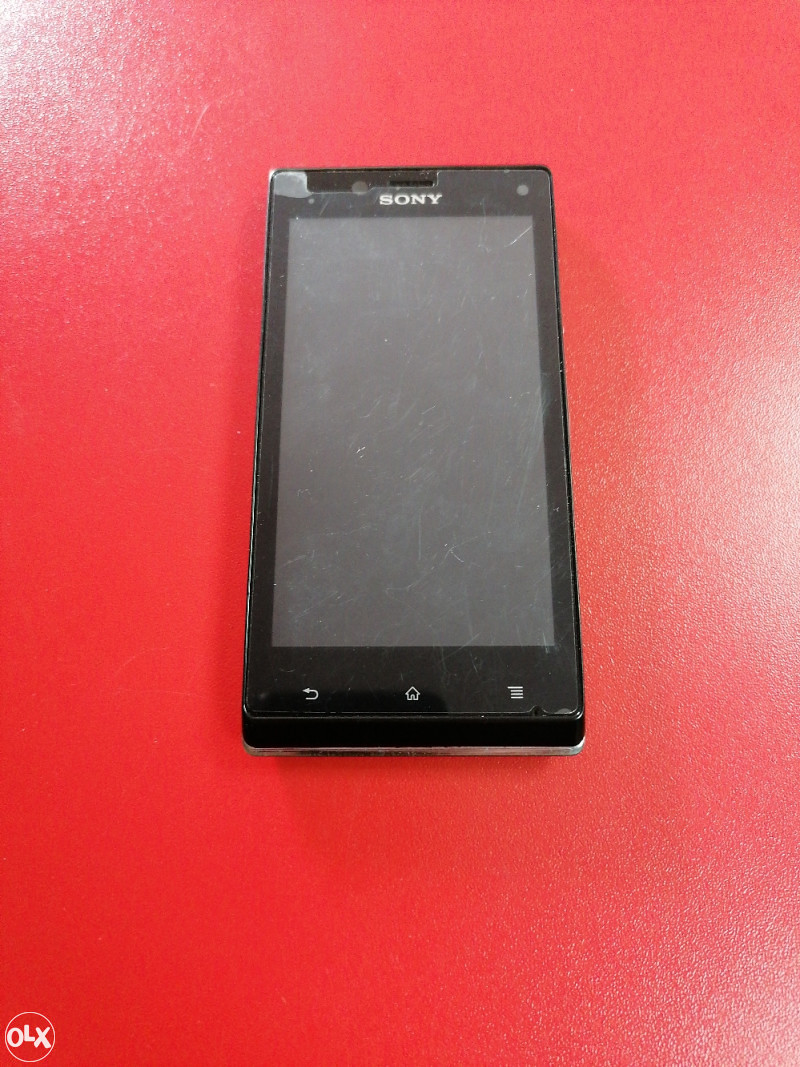Mobitel Sony Xperia J st26i top stanje iz ovoza