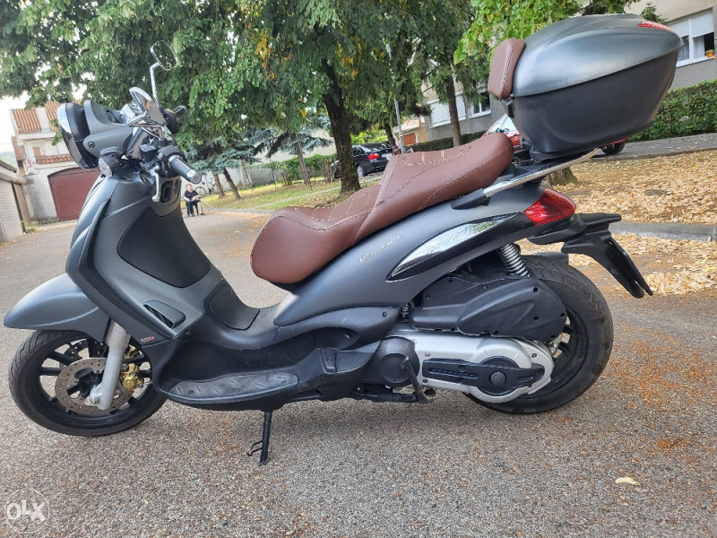 Beverly 250 Piaggio Beverly 500 Cruiser 2009 Beverly 500 Beverly