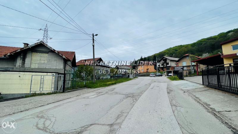 Kvalitetan Višenamjenski Poslovno - Stambeni objekat