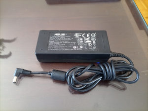 Punjač adapter za laptop Asus 19V 4.74A 90W (5.5x2.5)
